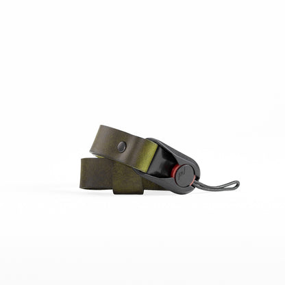 origina leather wrist camera strap with peak design anchor link.